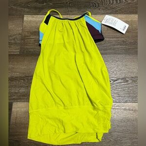 Lululemon size 6 - no limits tank NWT